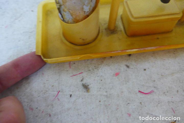 Antig&uuml;edades: Antiguo kit de afeitar de celuloide, original. Hojas, cuchilla, brocha... - Foto 10