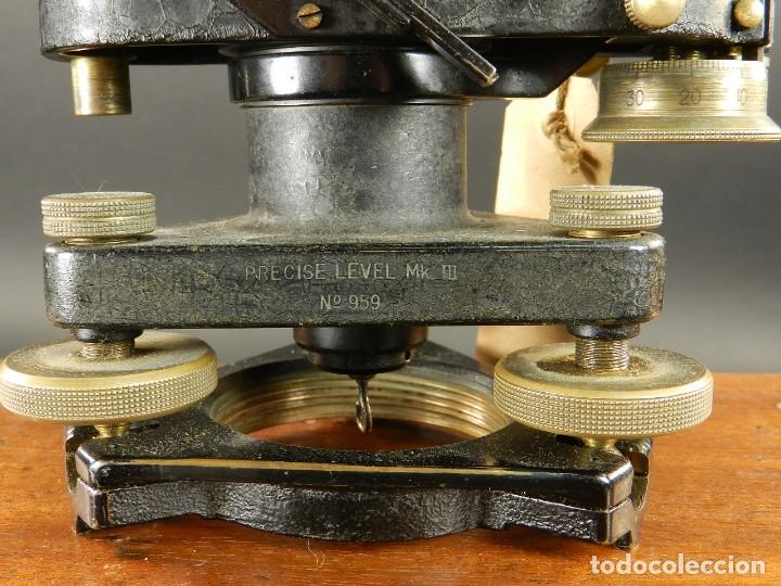 Antig&uuml;edades: NIVEL DE TOPOGRAF&Iacute;A + TR&Iacute;PODE + ESTUCHE  A&Ntilde;O 1910 APROX. - Foto 7