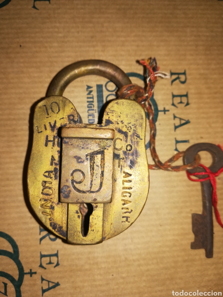 Antig&uuml;edades: ANTIGUO CANDADO DE ORIGEN INDIO - Foto 1