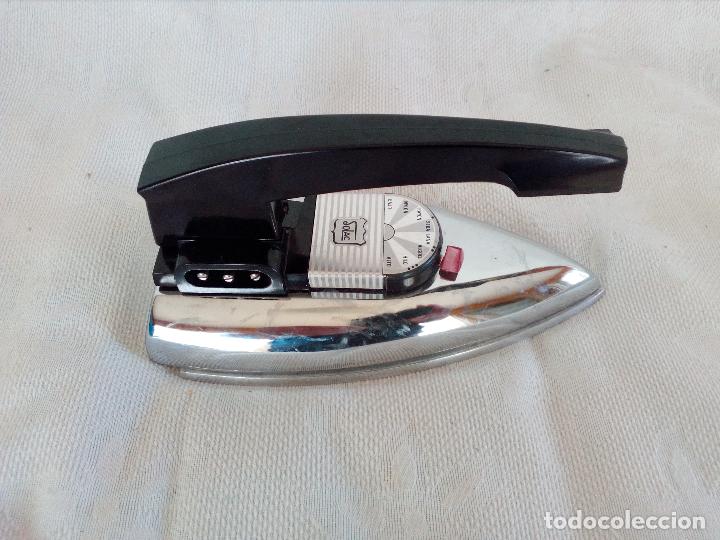 Antig&uuml;edades: PLANCHA AUTOM&Aacute;TICA DE VIAJE SOLAC Mod. 631. - Foto 2