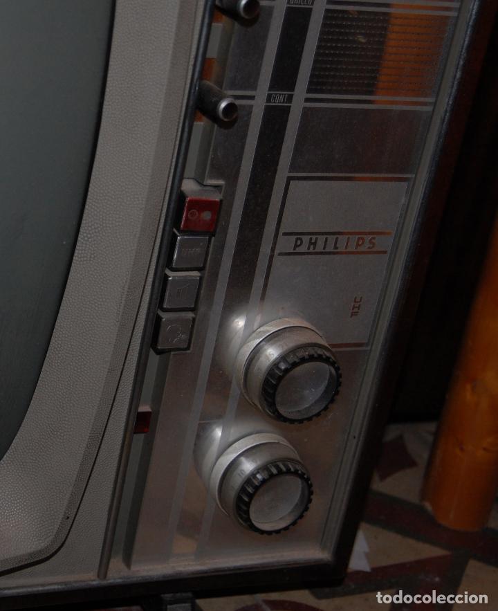Antig&uuml;edades: TELEVISOR TELEVISI&Oacute;N PHILLIPS AUTOMATICO VINTAGE - Foto 2