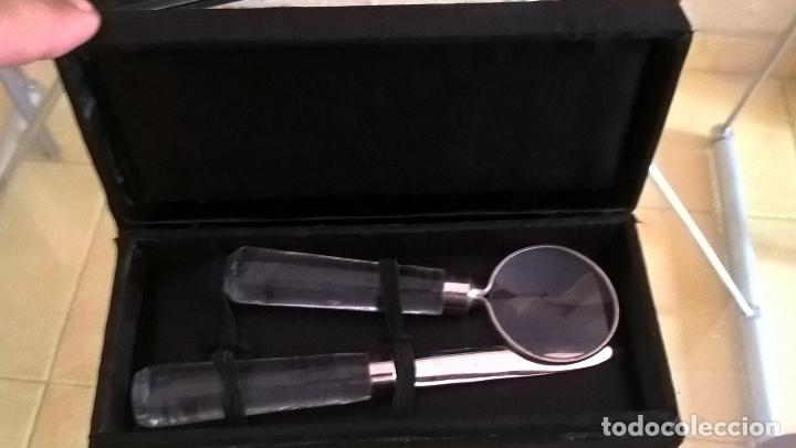 Antig&uuml;edades: Juego de lupa y abrecartas en estuche - Foto 1