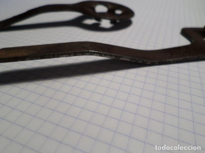 Antig&uuml;edades: LLAVES DE BICICLETA - Foto 5