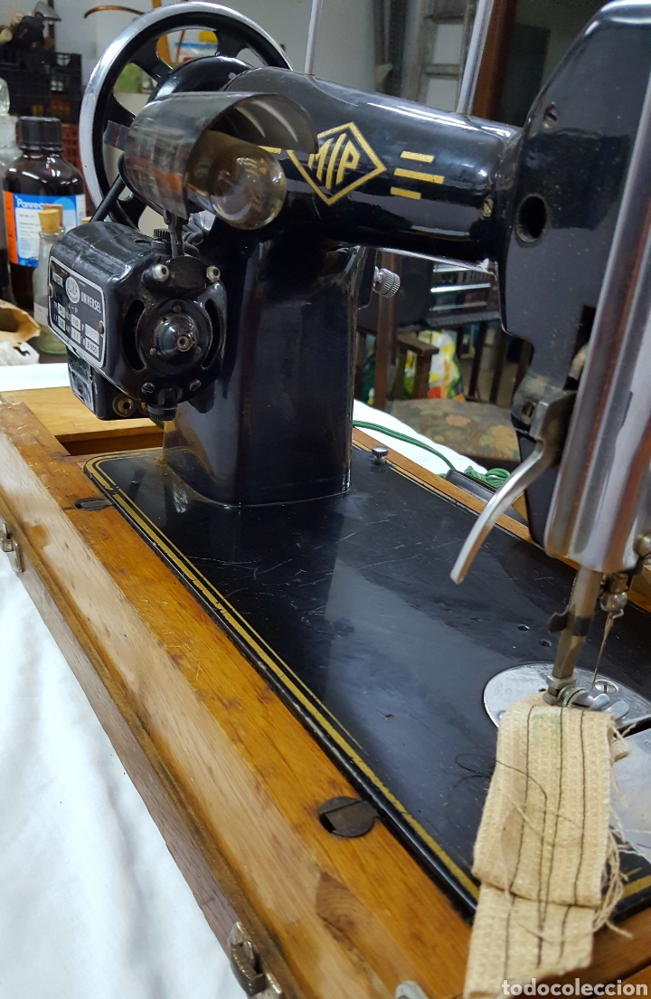 Antig&uuml;edades: Maquina de coser Gazagnes - Foto 3