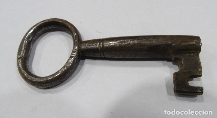 Antig&uuml;edades: LLAVE ANTIGUA FORJADA S. XVII - Foto 2