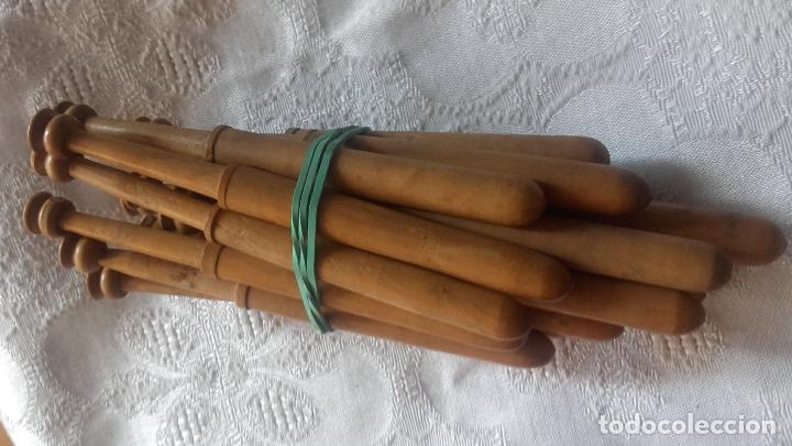 Antig&uuml;edades: 19 Bolillos antiguos - Foto 2