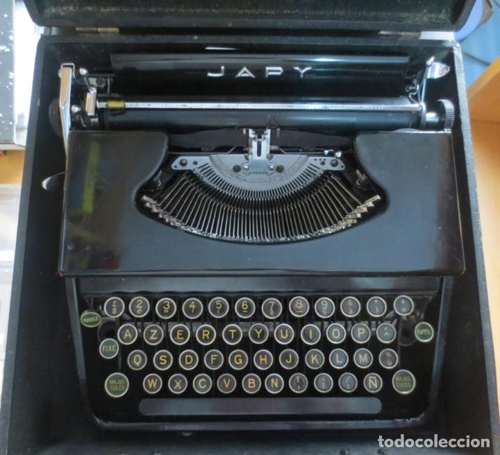 Antig&uuml;edades: M&Aacute;QUINA DE ESCRIBIR MARCA JAPY CON ESTUCHE - Foto 1