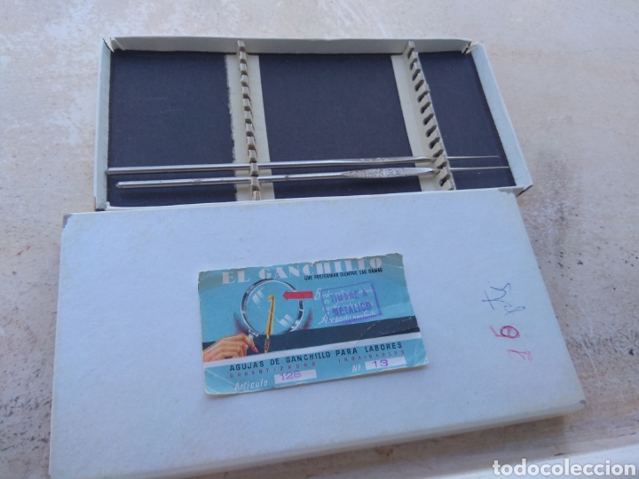Antig&uuml;edades: Lote de Cajas Ganchillos - Foto 9