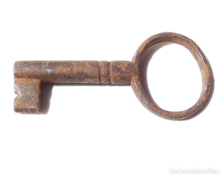 Antig&uuml;edades: ANTIGUA LLAVE DE FORJA.- 8 CM DE LARGA - Foto 2