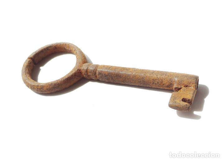 Antig&uuml;edades: ANTIGUA LLAVE DE FORJA.- 9,8 CM DE LARGA - Foto 2