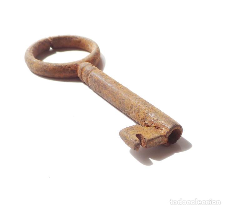 Antig&uuml;edades: ANTIGUA LLAVE DE FORJA.- 9,8 CM DE LARGA - Foto 3