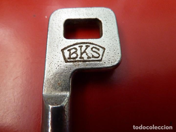 Antig&uuml;edades: ANTIGUAS LLAVES UNA DE ELLAS BKS - Foto 9