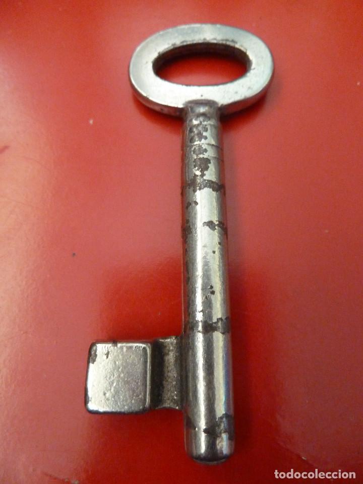 Antig&uuml;edades: ANTIGUAS LLAVES UNA DE ELLAS BKS - Foto 24
