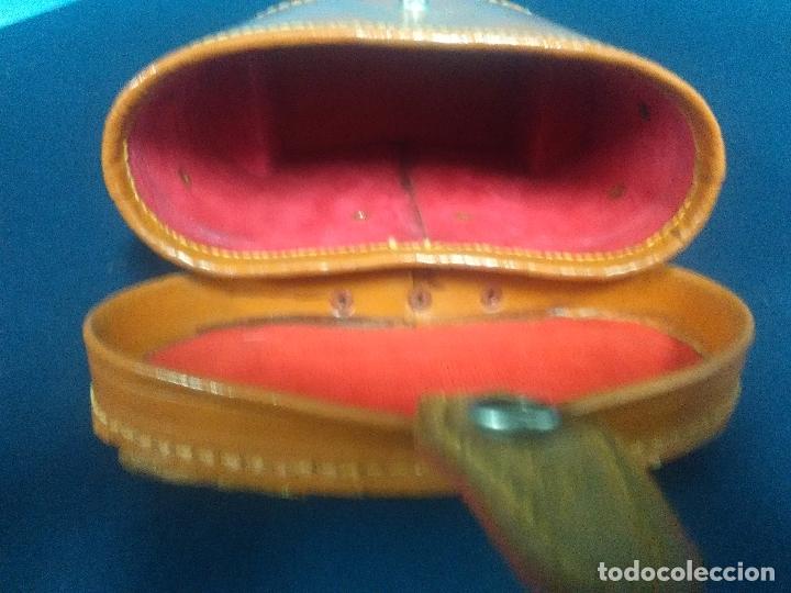 Antig&uuml;edades: FUNDA PARA PRISMATICOS - Foto 3