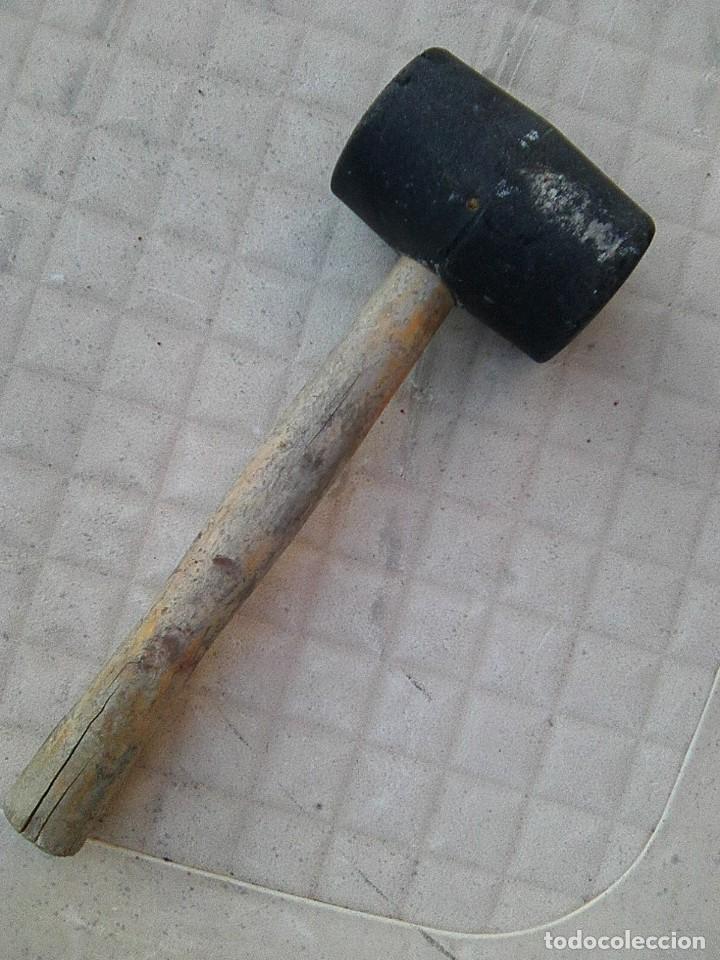 Antig&uuml;edades: contundente martillo de carpintero 30 cms - Foto 1