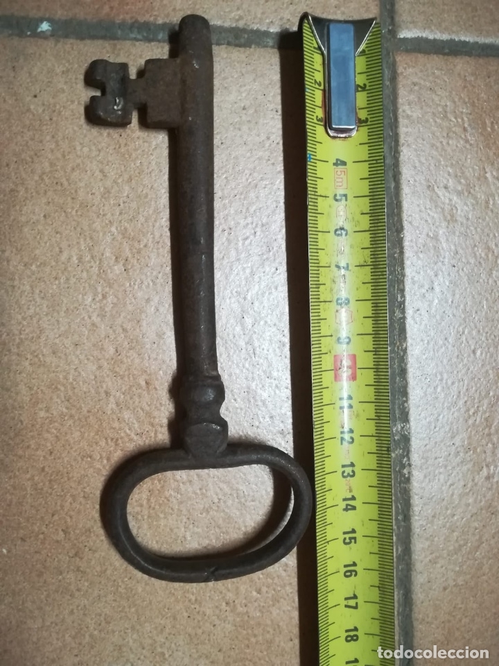 Antig&uuml;edades: LLAVE ANTIGUA DE FORJA - Foto 4
