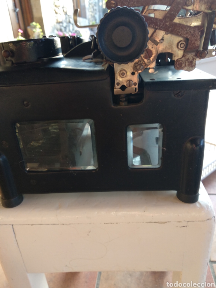 Antig&uuml;edades: Maquina de escribir royal 10 - Foto 3