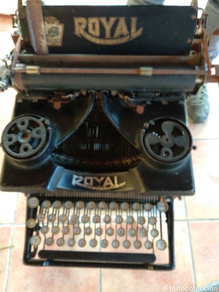 Antig&uuml;edades: Maquina de escribir royal 10 - Foto 4