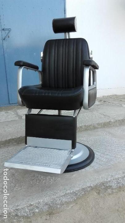 Antig&uuml;edades: Antig&uuml;o Sill&oacute;n de Barbero - Foto 1
