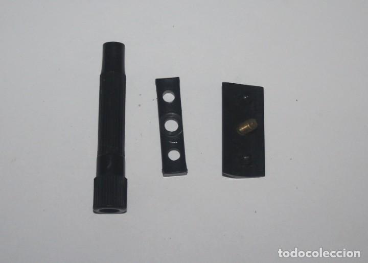 Antig&uuml;edades: Maquinilla antigua de plastico desmontable - Foto 2