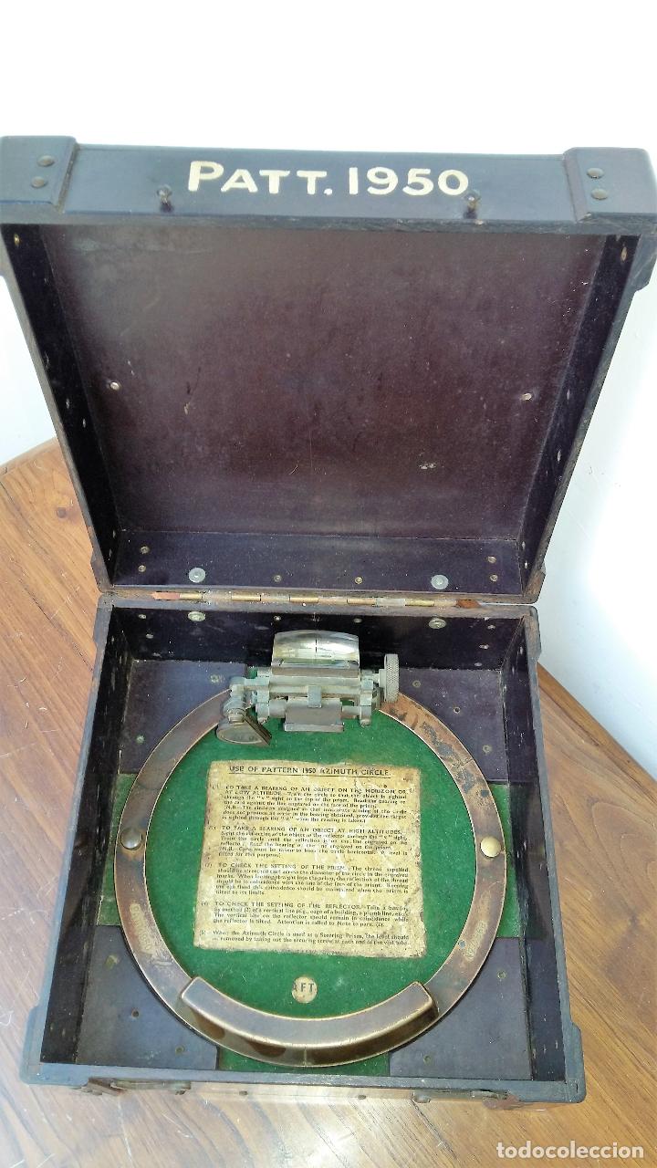 Antig&uuml;edades: ALIDADA AZIMUTAL CON SU CAJA - Foto 1
