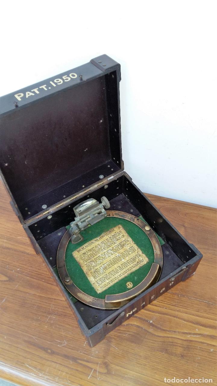 Antig&uuml;edades: ALIDADA AZIMUTAL CON SU CAJA - Foto 5