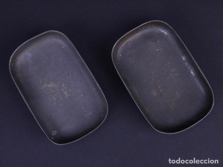 Antig&uuml;edades: BANDEJAS DE ESTA&Ntilde;O PARA TENAZAS - Foto 2