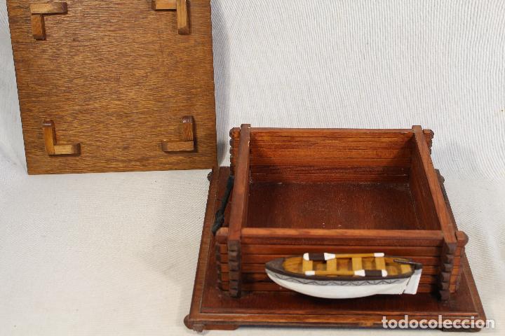 Antig&uuml;edades: caja de madera con remo - ancla - barco - timon - Foto 5