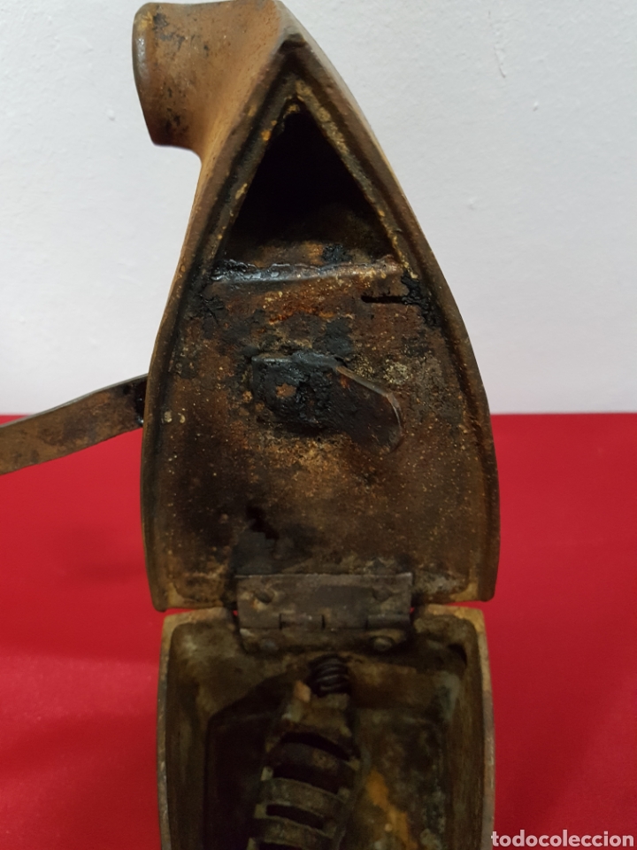 Antig&uuml;edades: Plancha hierro vintage con chimenea - Foto 4