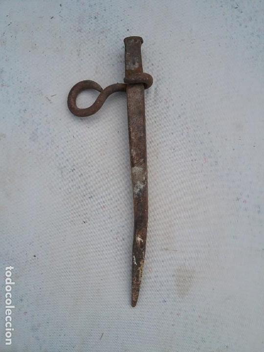 Antig&uuml;edades: Estaca de forja. - Foto 2