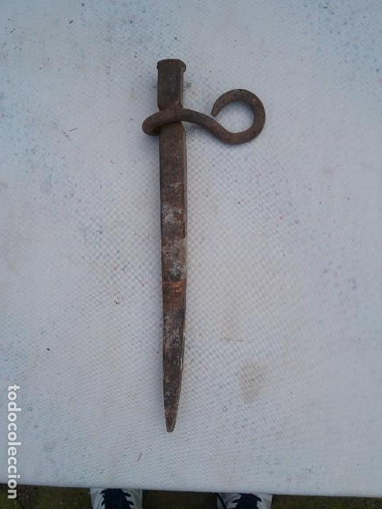 Antig&uuml;edades: Estaca de forja. - Foto 1