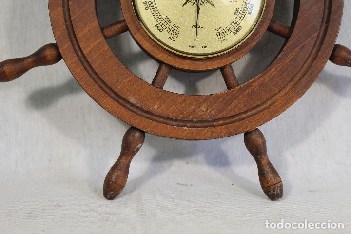 Antig&uuml;edades: barometro tim&oacute;n en madera - Foto 4
