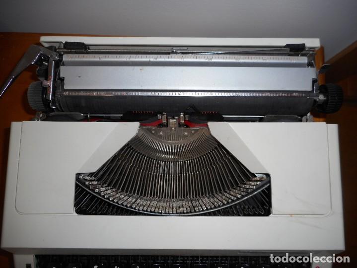 Antig&uuml;edades: M&aacute;quina de escribir Maritso 30 - Foto 2