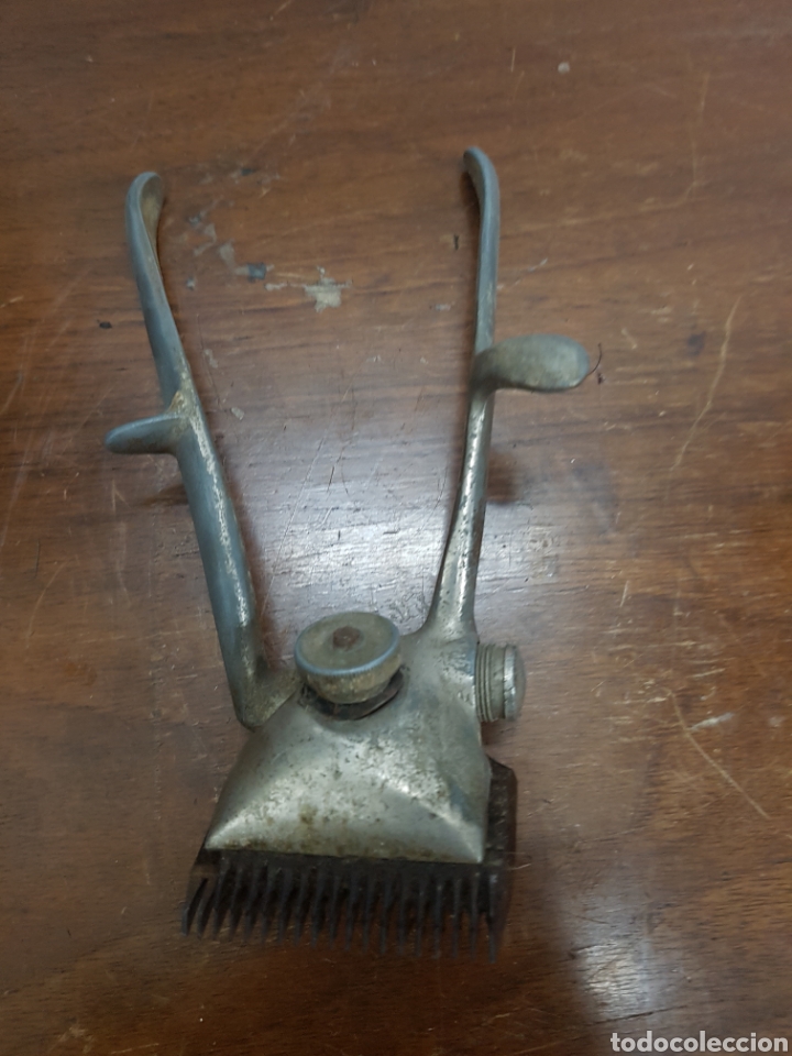 Antig&uuml;edades: Maquinilla cortapelo vintage - Foto 2