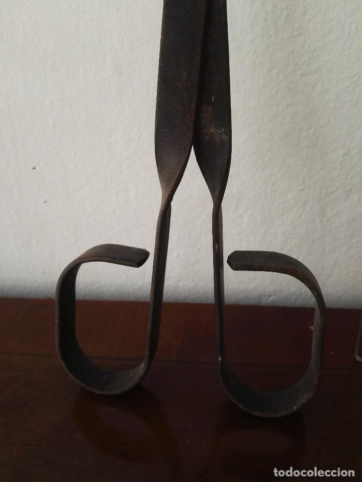 Antig&uuml;edades: Pinzas de Forja de hierro antiguas - Foto 4