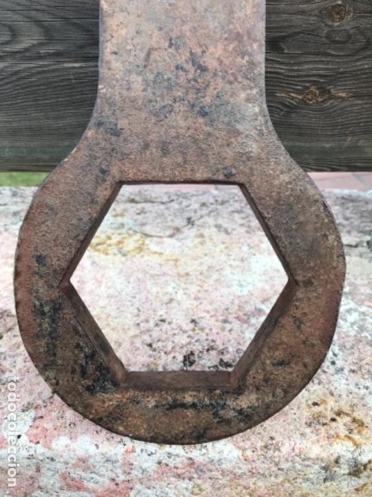 Antig&uuml;edades: Ferroviaro, llave exagonal - Foto 3