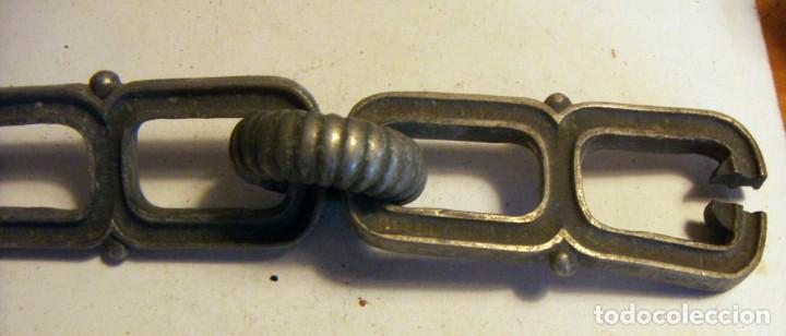 Antig&uuml;edades: Cadena para colgar lampara, mide 35 cm - Foto 3