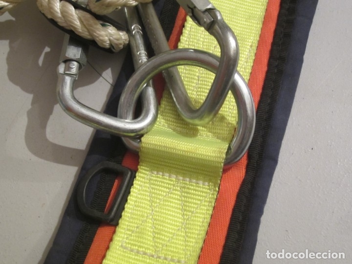 Antig&uuml;edades: CINTURON DE SEGURIDAD - Foto 6