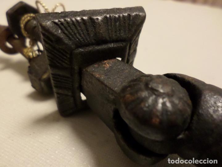 Antig&uuml;edades: LLAMADOR DE MANO - Foto 3