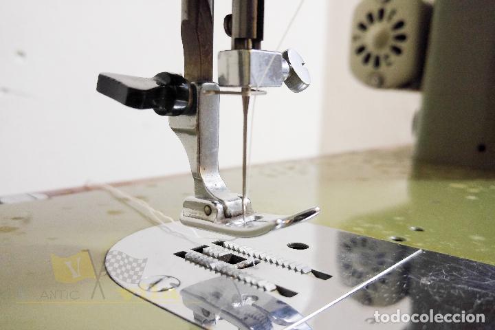 Antig&uuml;edades: M&aacute;quina de coser Alfamatic 103 - Foto 6