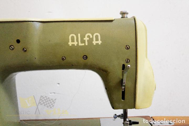 Antig&uuml;edades: M&aacute;quina de coser Alfamatic 103 - Foto 9