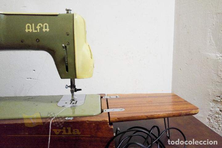 Antig&uuml;edades: M&aacute;quina de coser Alfamatic 103 - Foto 15