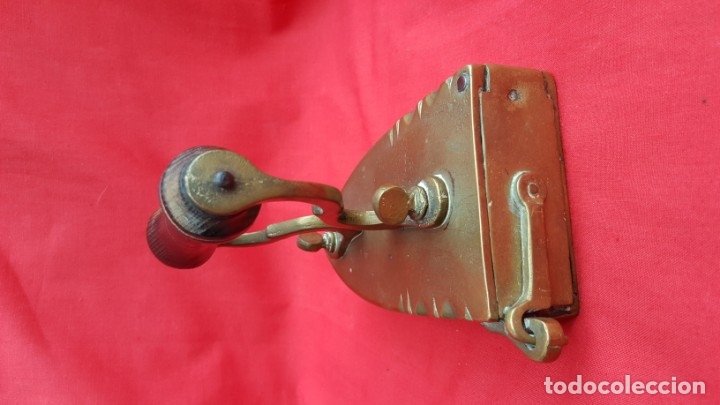 Antig&uuml;edades: Preciosa plancha en bronce. De 1800. - Foto 5