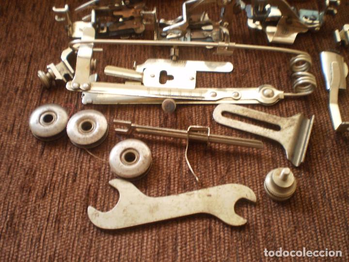 Antig&uuml;edades: lote de 21 complementos - Foto 4