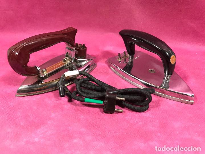 Antig&uuml;edades: Planchas port&aacute;tiles PHILIPS y ROTCIV - Foto 1
