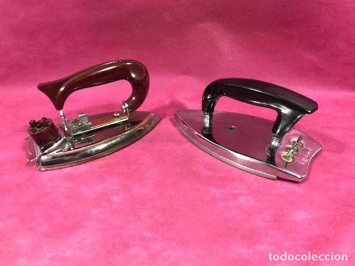 Antig&uuml;edades: Planchas port&aacute;tiles PHILIPS y ROTCIV - Foto 2