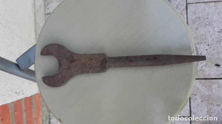 Antig&uuml;edades: Llave del 38 - Foto 1