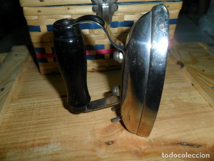 Antig&uuml;edades: PLANCHA PEQUE&Ntilde;A ELECTRICA - Foto 1