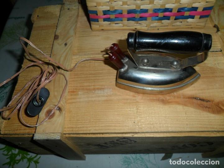 Antig&uuml;edades: PLANCHA PEQUE&Ntilde;A ELECTRICA - Foto 5