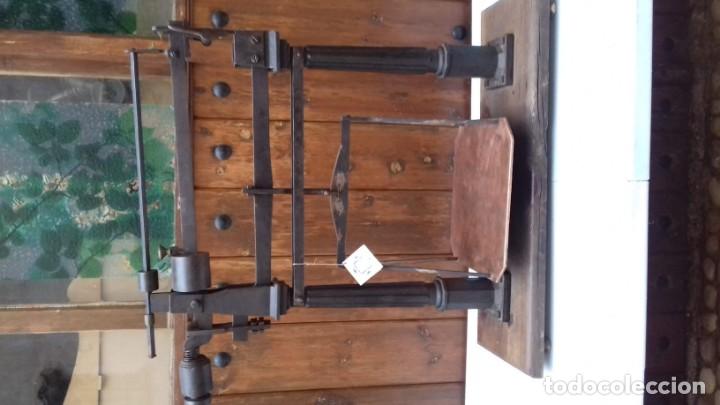 Antig&uuml;edades: B&aacute;scula de farmacia inglesa - Foto 4